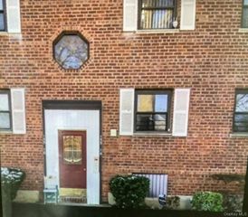 79-04 155th Avenue 189, Howard Beach, NY 11414