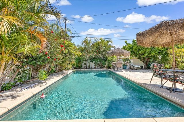 20608 Valerio, Winnetka, CA 91306