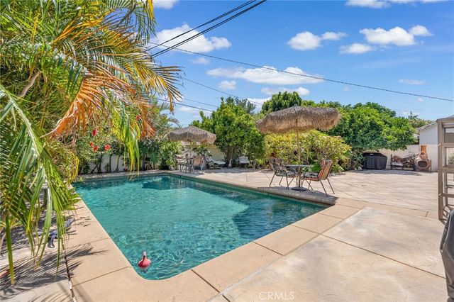 20608 Valerio, Winnetka, CA 91306