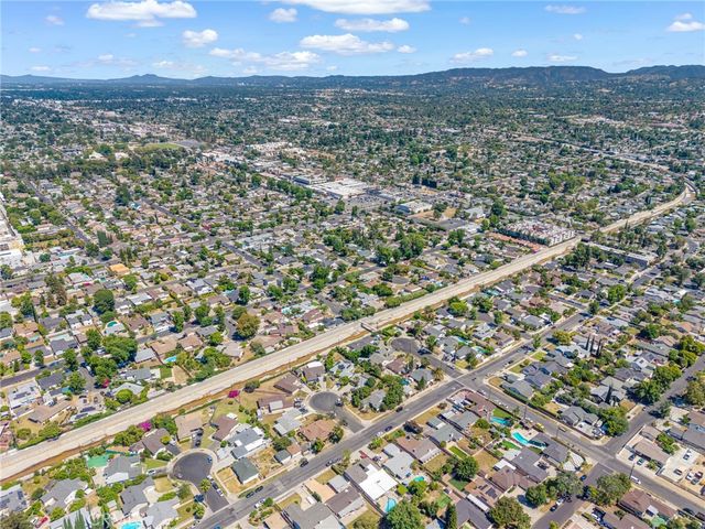 20608 Valerio, Winnetka, CA 91306
