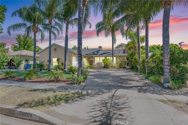 20608 Valerio, Winnetka, CA 91306