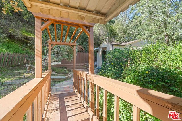 3705 Fredonia Drive, Los Angeles, CA 90068