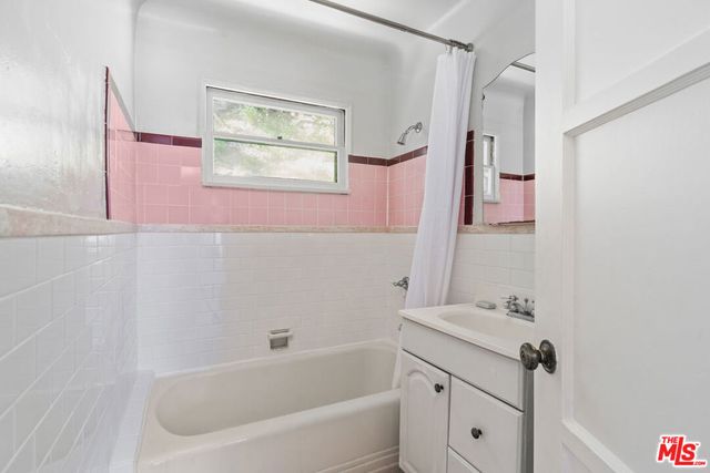 3705 Fredonia Drive, Los Angeles, CA 90068