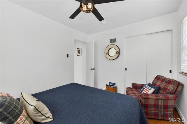 5573 Lindenwood Avenue, St Louis, MO 63109
