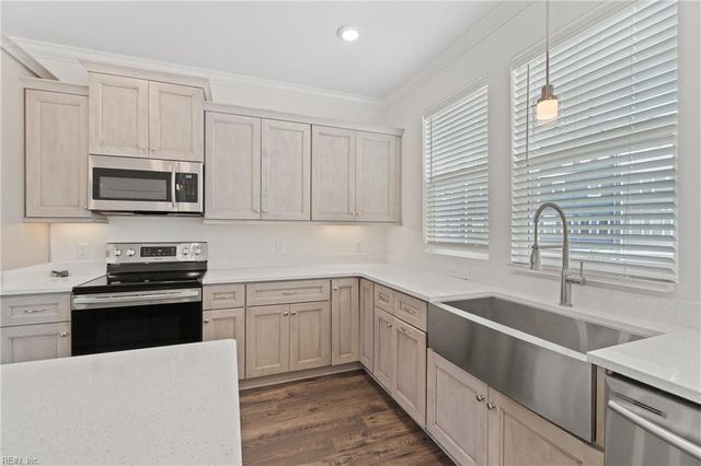 9628 21st Bay ST, Norfolk, VA 23518