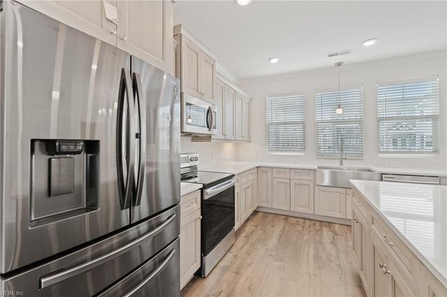 9628 21st Bay ST, Norfolk, VA 23518