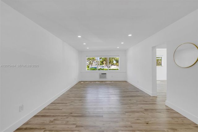 2250 Bay Drive 7, Miami Beach, FL 33141