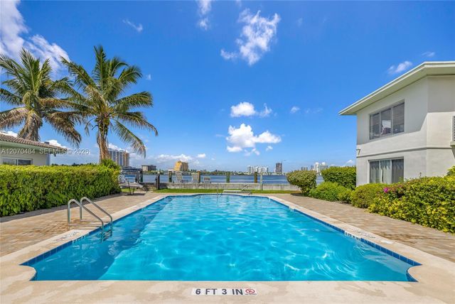 2250 Bay Drive 7, Miami Beach, FL 33141