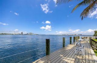 2250 Bay Drive 7, Miami Beach, FL 33141