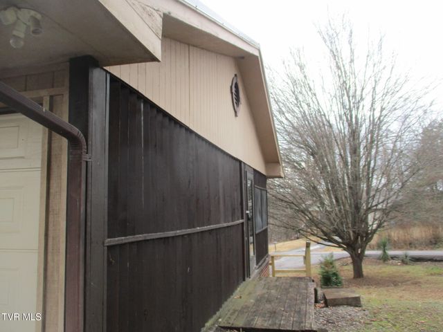 157 Raintree Drive, Kingsport, TN 37665