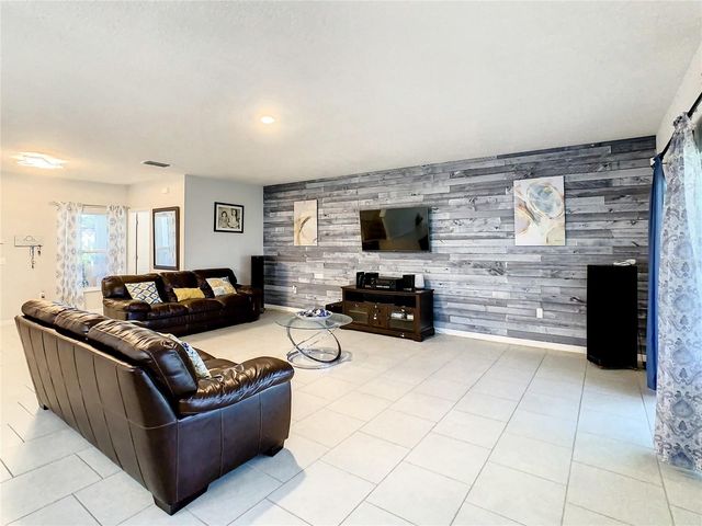 2742 PARKFIELD ROAD, St Cloud, FL 34772