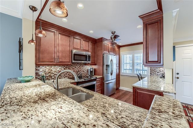 4431 Bay Beach LN 532, Fort Myers Beach, FL 33931