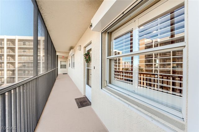 4431 Bay Beach LN 532, Fort Myers Beach, FL 33931