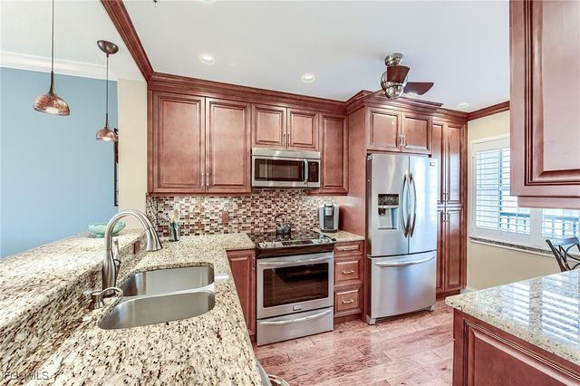 4431 Bay Beach LN 532, Fort Myers Beach, FL 33931