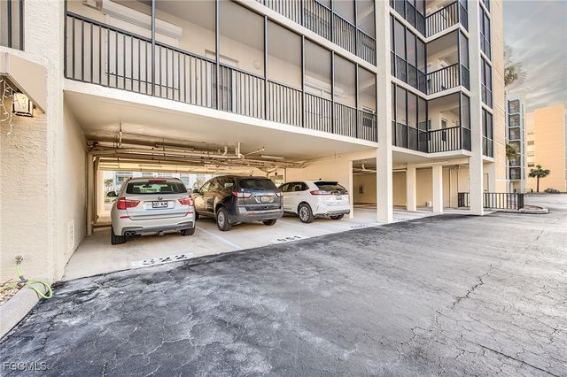 4431 Bay Beach LN 532, Fort Myers Beach, FL 33931