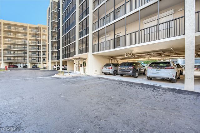 4431 Bay Beach LN 532, Fort Myers Beach, FL 33931