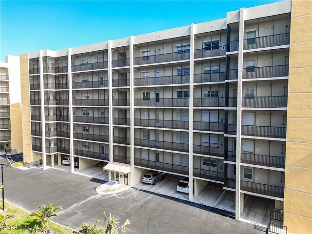 4431 Bay Beach LN 532, Fort Myers Beach, FL 33931