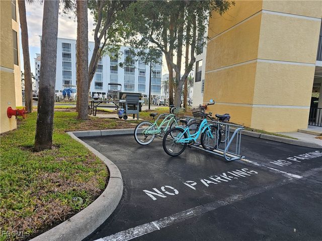 4431 Bay Beach LN 532, Fort Myers Beach, FL 33931