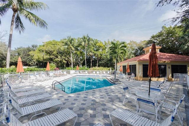1025 Tarpon Cove DR 203, Naples, FL 34110