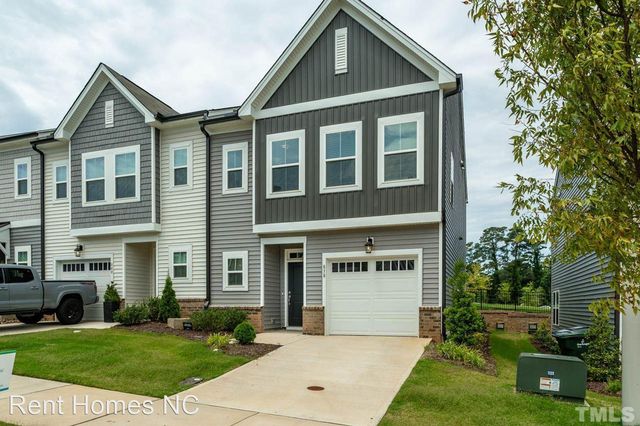 838 Oak Center Drive, Raleigh, NC 27610