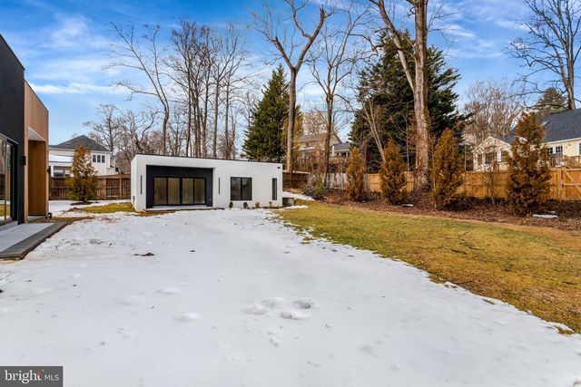 8302 ROBEY AVE, Annandale, VA 22003