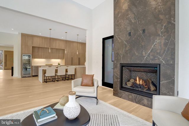 8302 ROBEY AVE, Annandale, VA 22003