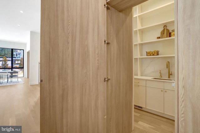 8302 ROBEY AVE, Annandale, VA 22003