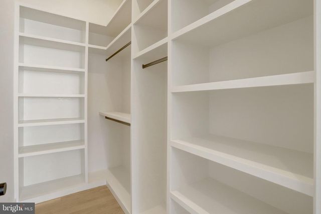 8302 ROBEY AVE, Annandale, VA 22003