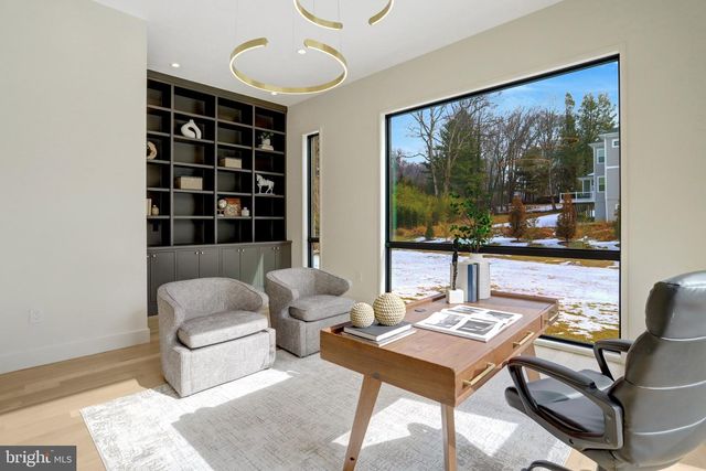 8302 ROBEY AVE, Annandale, VA 22003