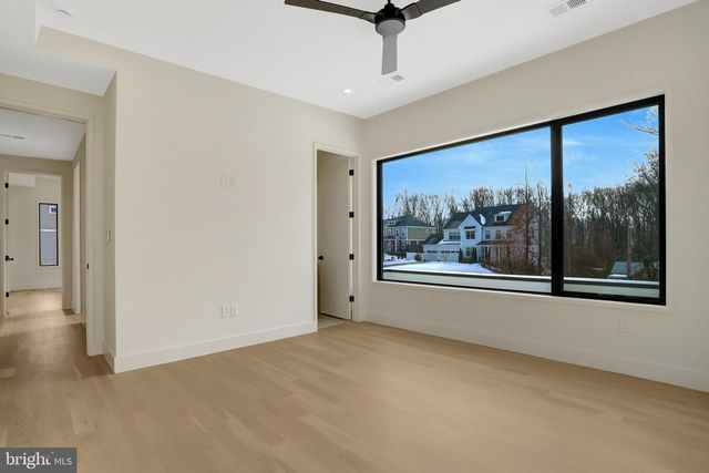 8302 ROBEY AVE, Annandale, VA 22003