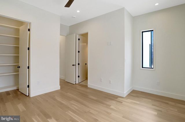 8302 ROBEY AVE, Annandale, VA 22003