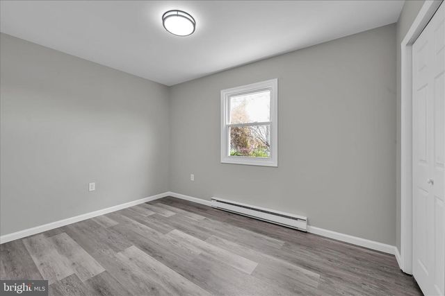 902 SUELLEN DR, Reading, PA 19605