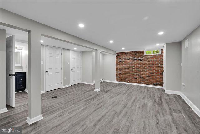 902 SUELLEN DR, Reading, PA 19605
