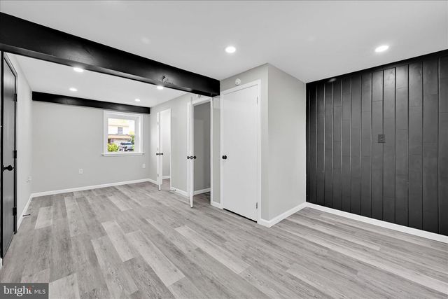 902 SUELLEN DR, Reading, PA 19605