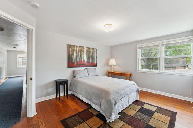 5718 13th Avenue S, Minneapolis, MN 55417