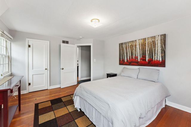 5718 13th Avenue S, Minneapolis, MN 55417