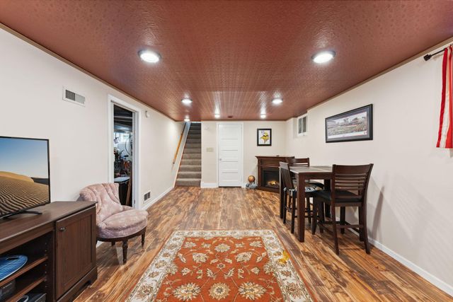 5718 13th Avenue S, Minneapolis, MN 55417