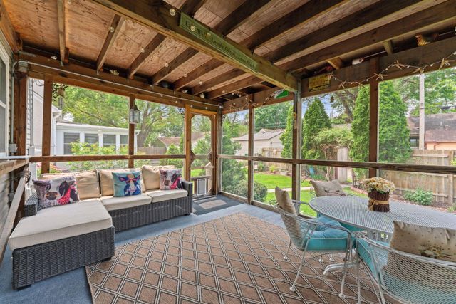 5718 13th Avenue S, Minneapolis, MN 55417