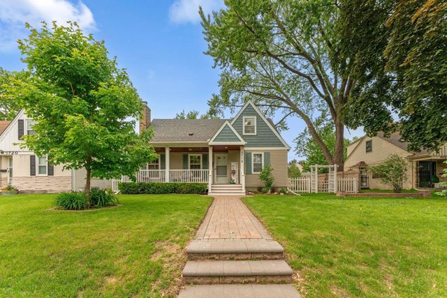 5718 13th Avenue S, Minneapolis, MN 55417