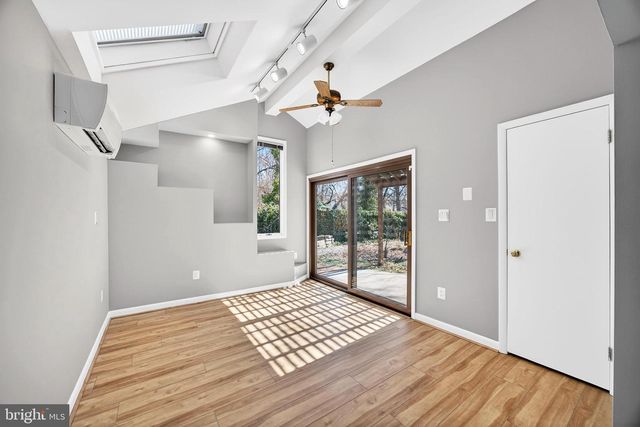 5392 STORM DRIFT PL, Columbia, MD 21045