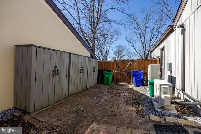 5392 STORM DRIFT PL, Columbia, MD 21045