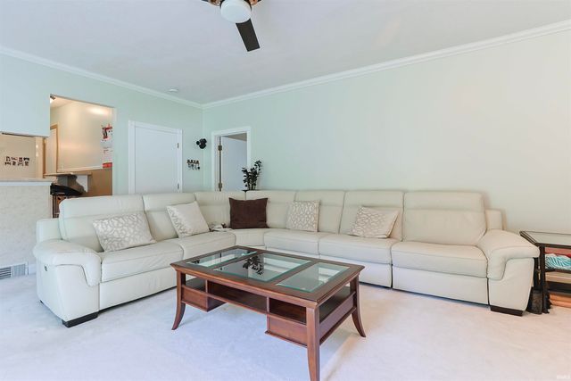 11611 Whittington Circle, Mishawaka, IN 46545
