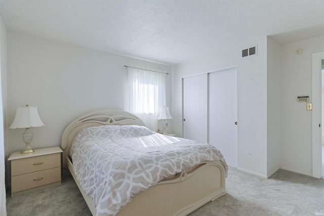 11611 Whittington Circle, Mishawaka, IN 46545