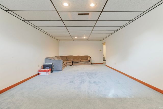 11611 Whittington Circle, Mishawaka, IN 46545
