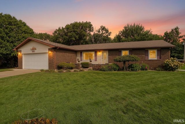 11611 Whittington Circle, Mishawaka, IN 46545