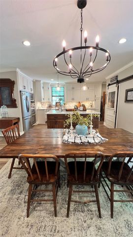 636 Franklin, La Grange, TX 78945