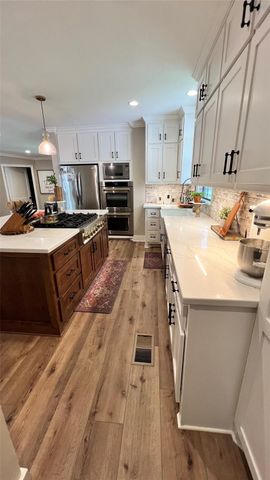 636 Franklin, La Grange, TX 78945