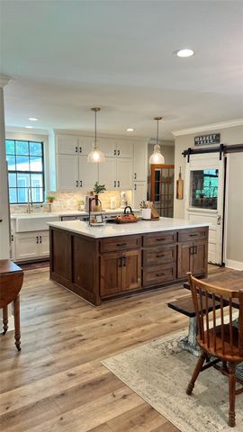 636 Franklin, La Grange, TX 78945