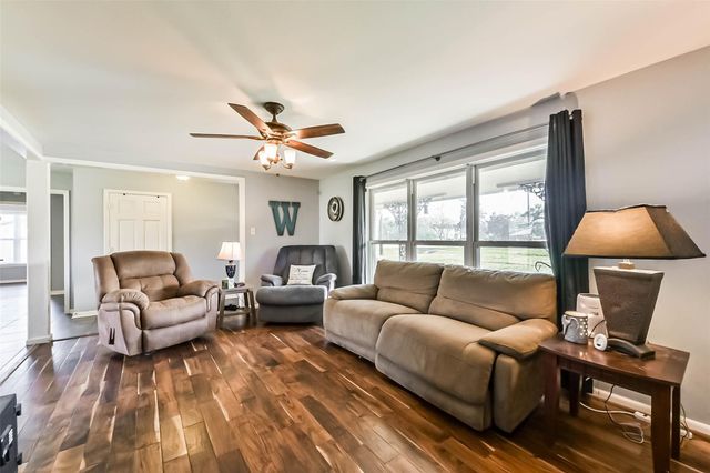 71 Garfield Street, La Porte, TX 77571