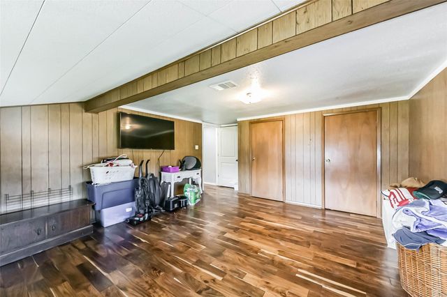 71 Garfield Street, La Porte, TX 77571